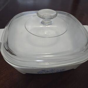 Cirning Ware Blue Daisy ( Dish & Lid) Vintage